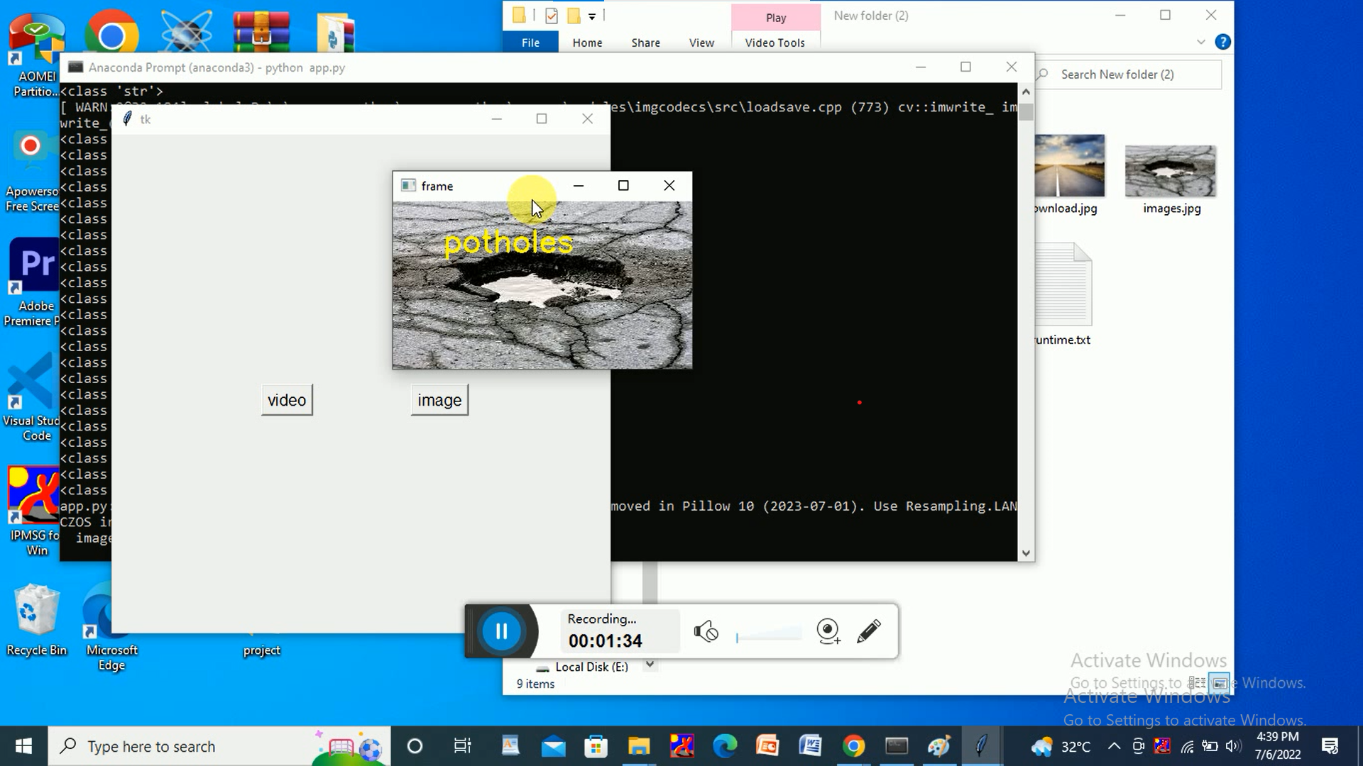 POTHOLE DETECTION AND DIMENSION ESTIMATION SYSTEM USING DEEP LEARNING ...